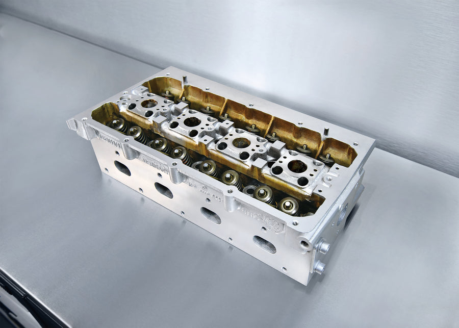 regla-para-comprobar-culatas-de-motor